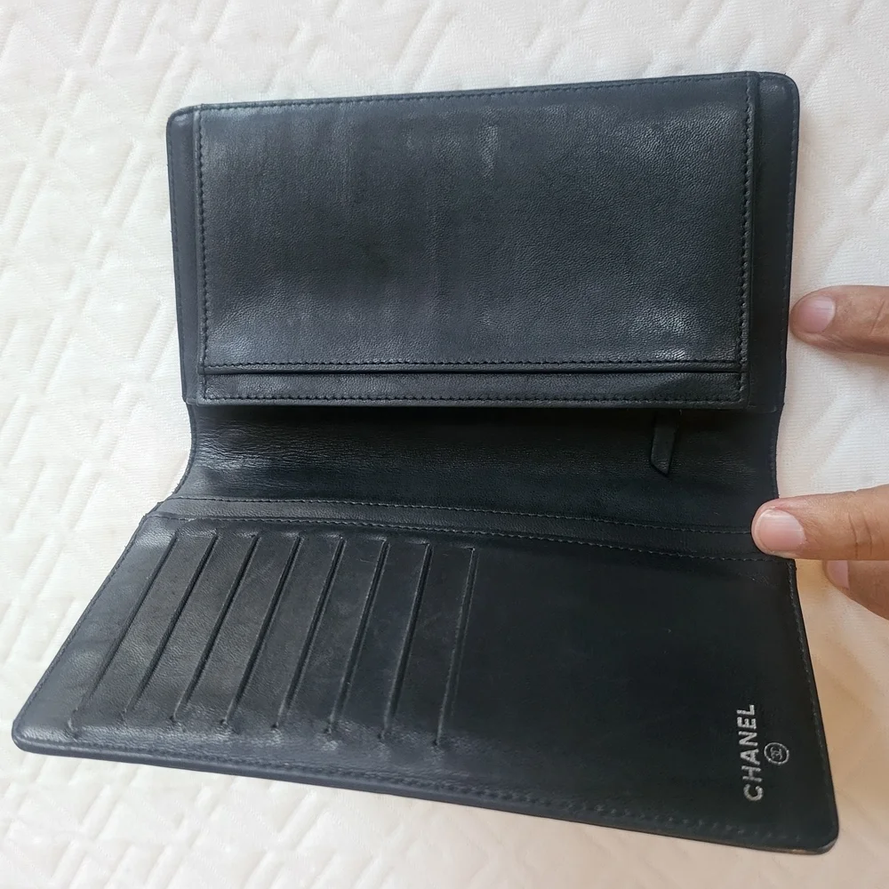 Chanel black mademoiselle Biarritz patent leather large wallet